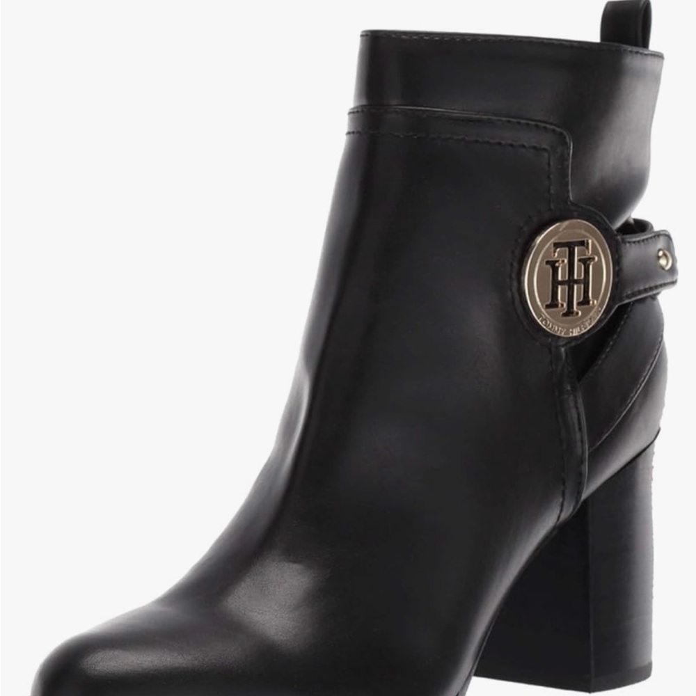 Tommy Hilfiger Dena Black Leather Ankle Boots